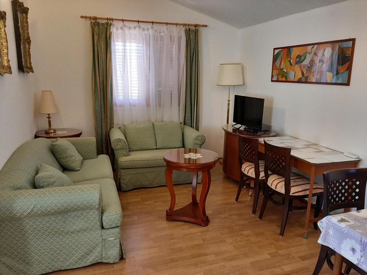 Apartment Marija Vizinada Luaran gambar