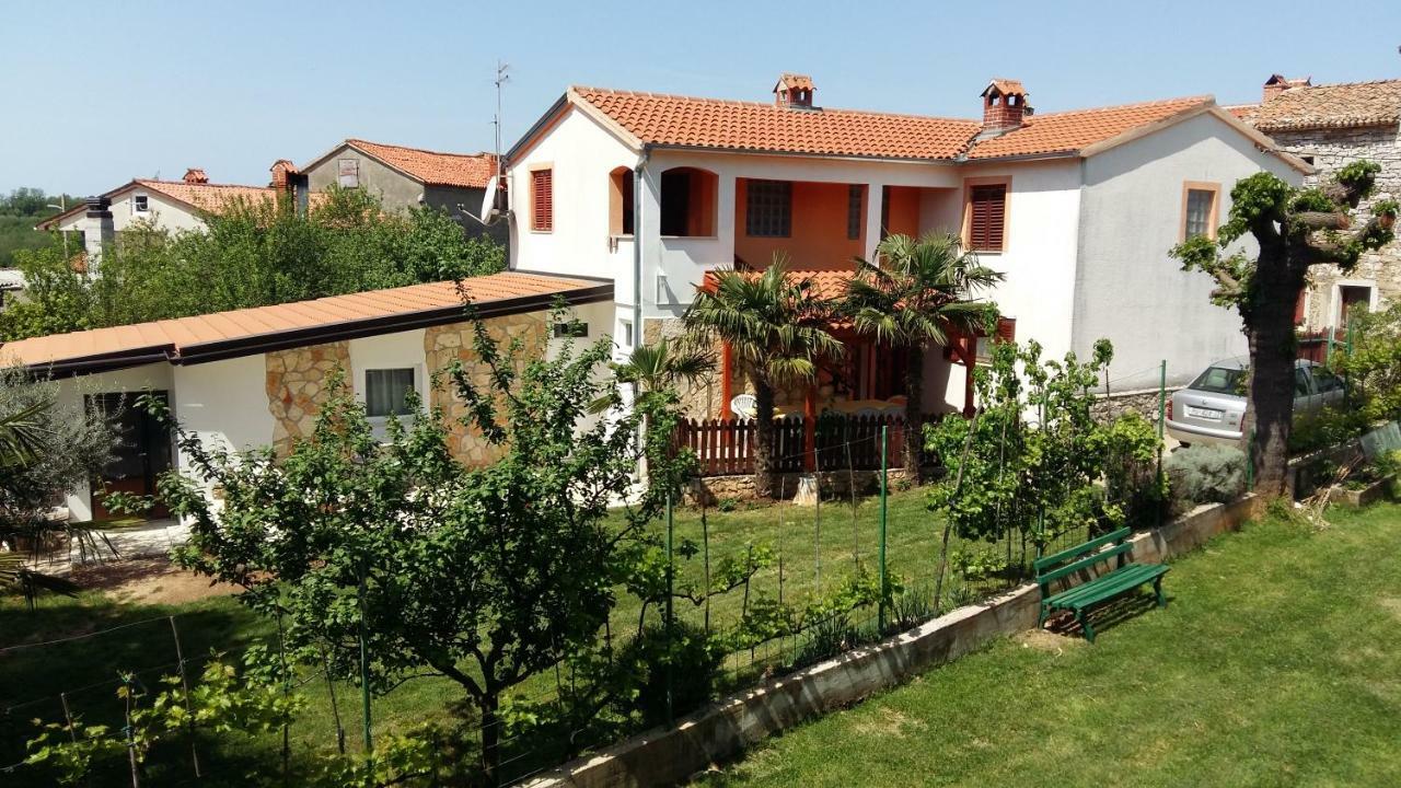 Apartment Marija Vizinada Luaran gambar